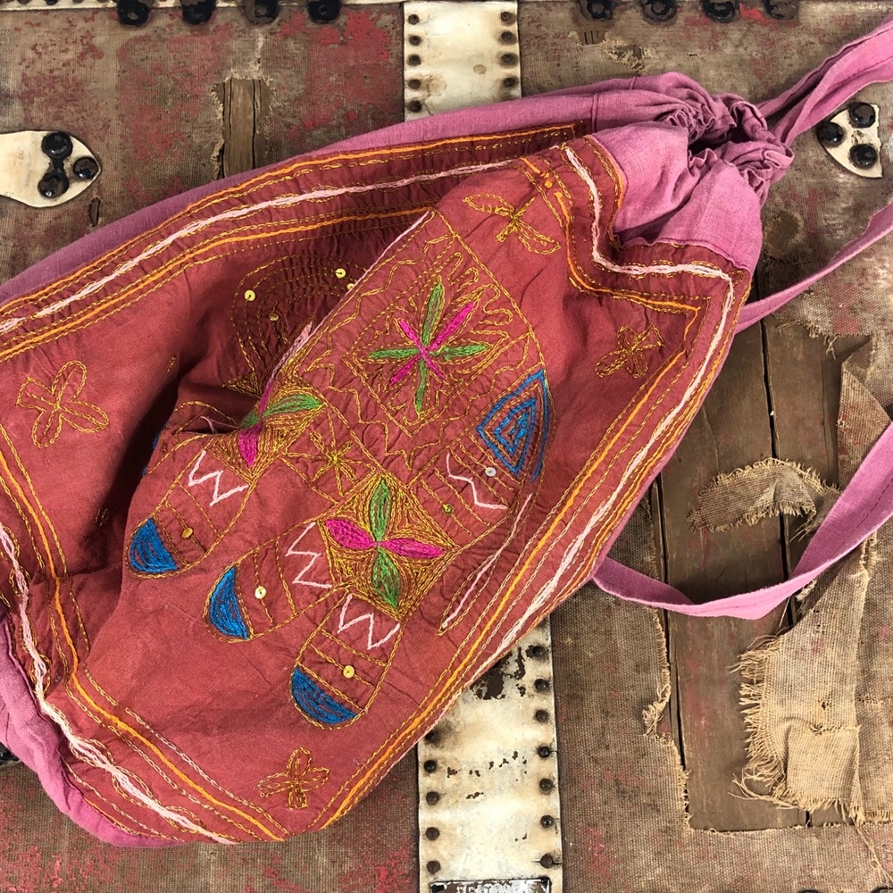Embroidered Cloth Backpack w/Tribal Theme. Reds.